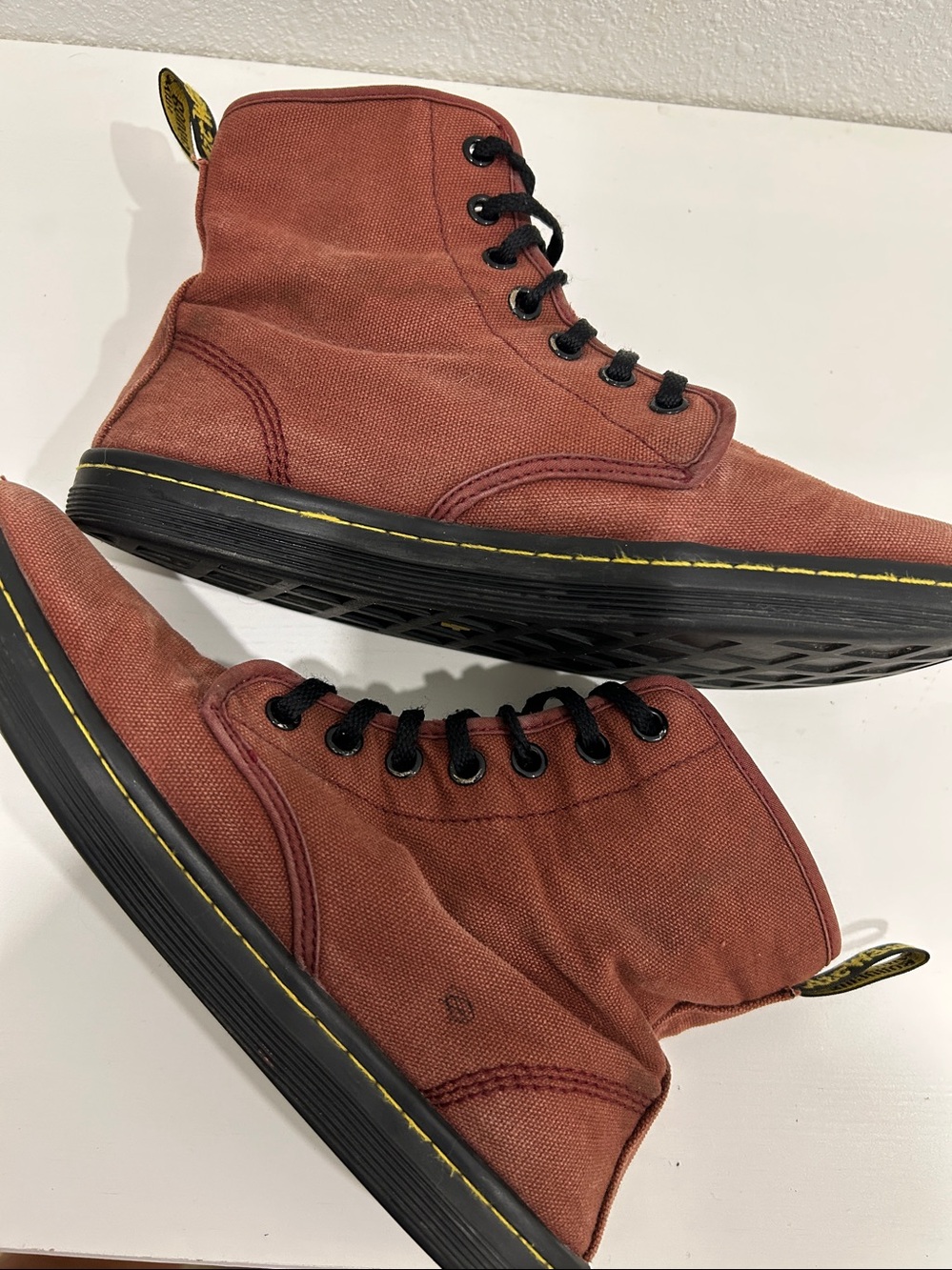 Dr. Doc Martens Shoreditch Maroon Canvas Lace Up Boots |Size 7 - Picture 8 of 10